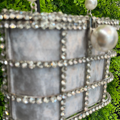 Pearl purse